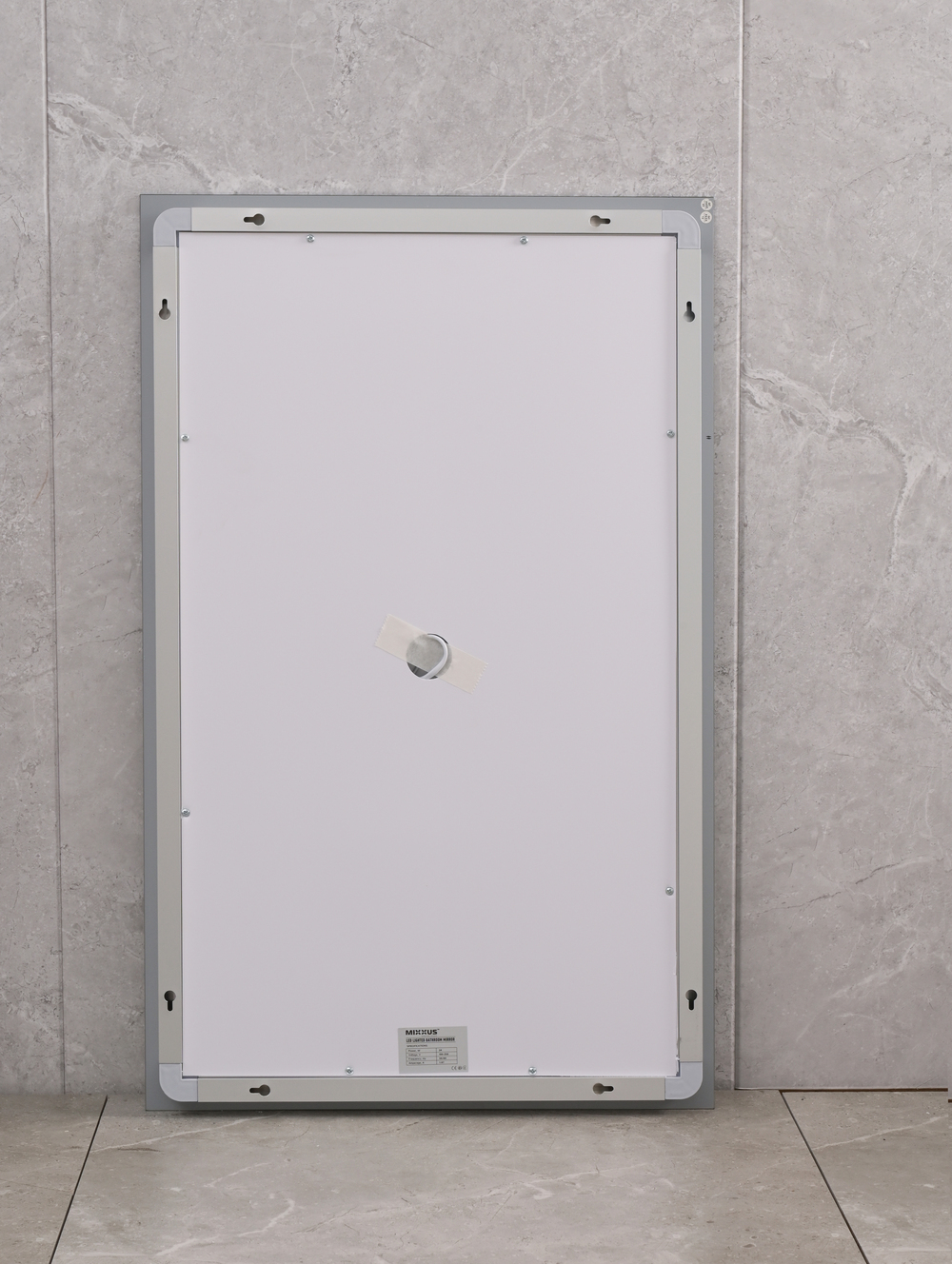 Дзеркало MIXXUS HARD MR06-60x80-CASE з LED Touch, Anti-fog, димером, рег. яскравості, годинником (MI7157)