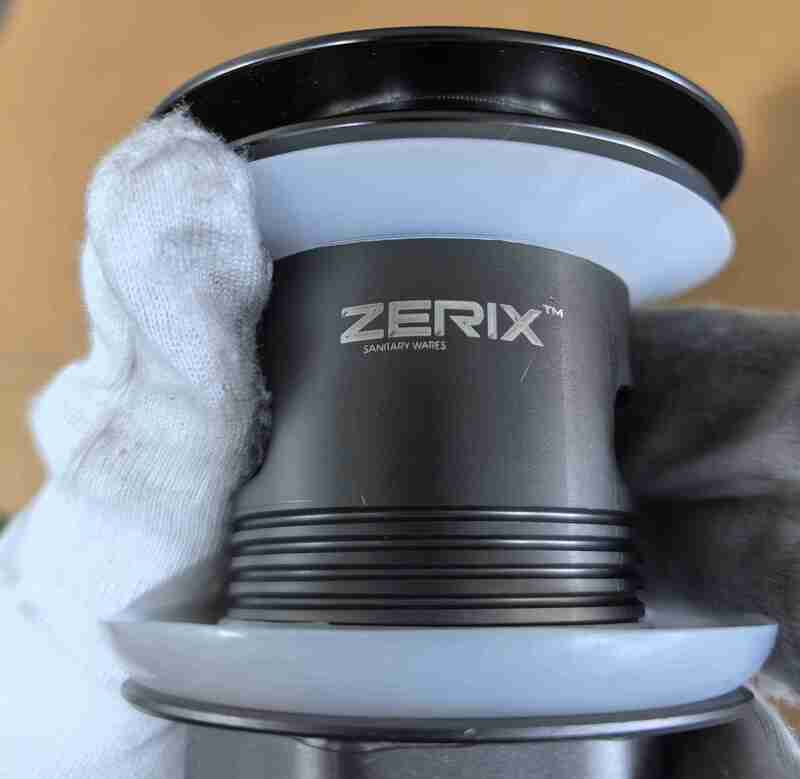 Донний клапан для раковини з переливом ZERIX BV-09 GRAY автоматичний (Click-Clack) (Колір графіт) 1 1/4'' (MY0415)