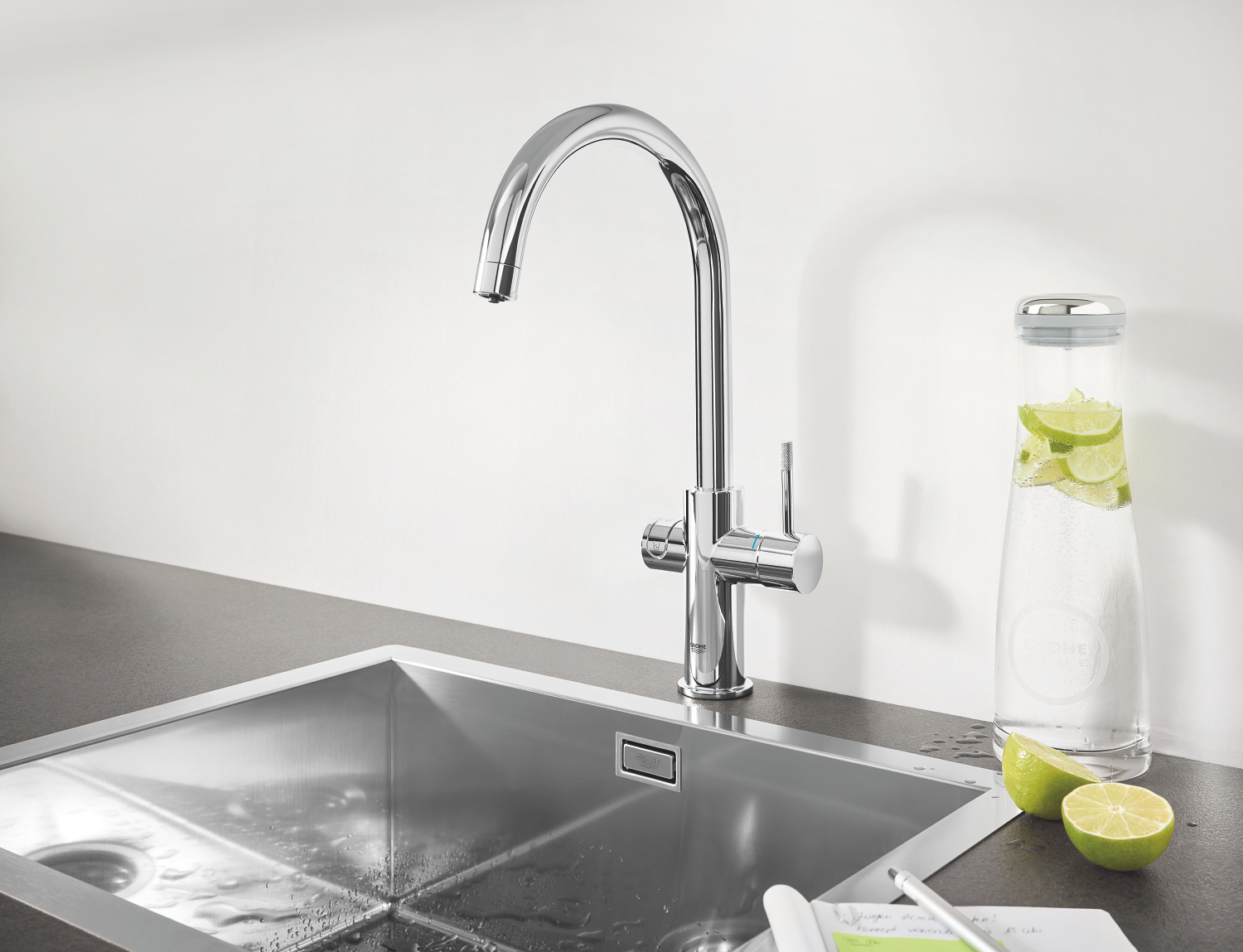 Система фільтрів для питної води зі змішувачем Grohe Blue Pro Connected (31323002)