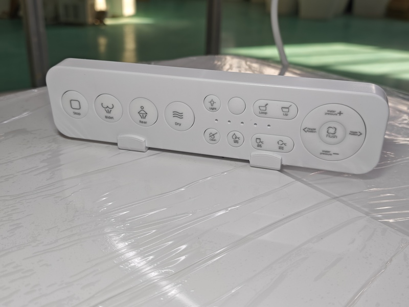 Унітаз-біде підлоговий з електронним управлінням KOER TB-0201 SMART 675x400x450mm із вбудованим бачком (KR6071)