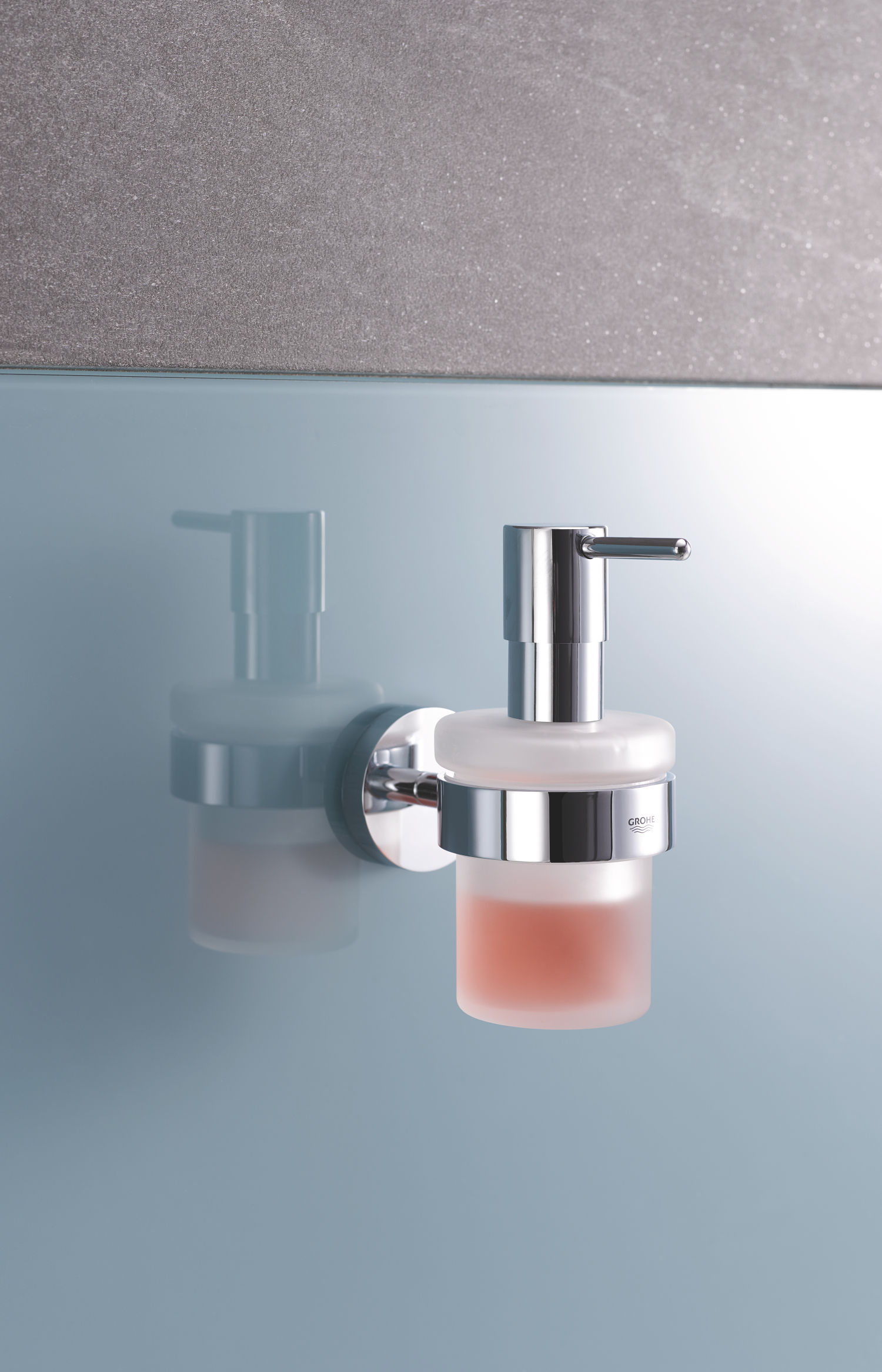 Дозатор рідкого мила Grohe Essentials New (40448001)