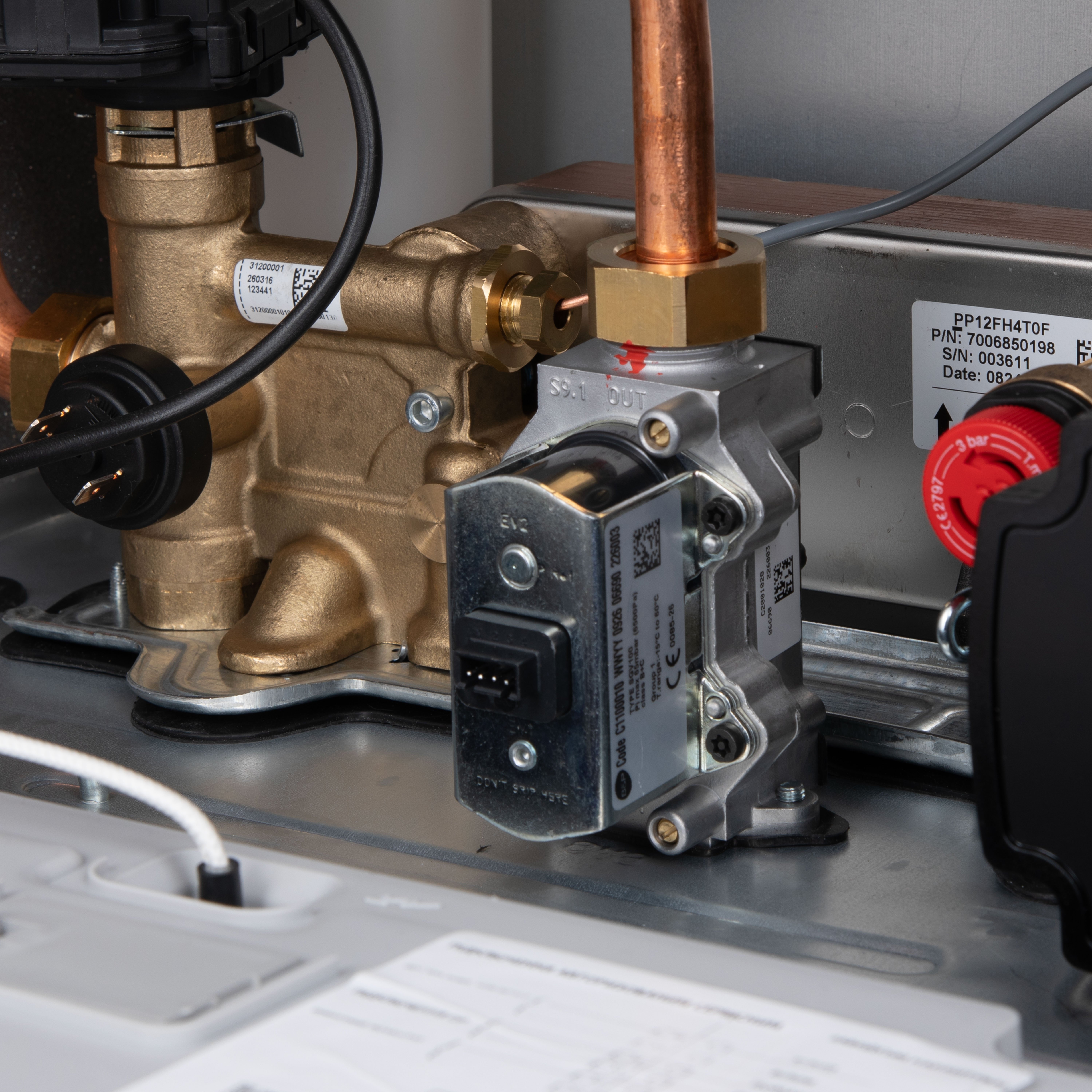Котел газовий Thermo Alliance EWA 28 кВт двухконтурний, конденсаційний