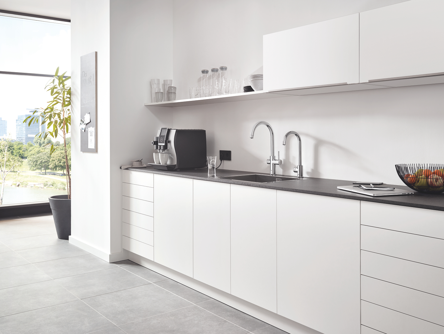 Система фільтрів для питної води зі змішувачем Grohe Blue Pro Connected (31323002)